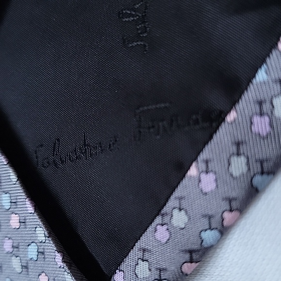 ⭐SALVATORE FERRAGAMO Authentic 100% Silk Made in Italy Pretty Pastel Color Trees - Picture 5 of 6
